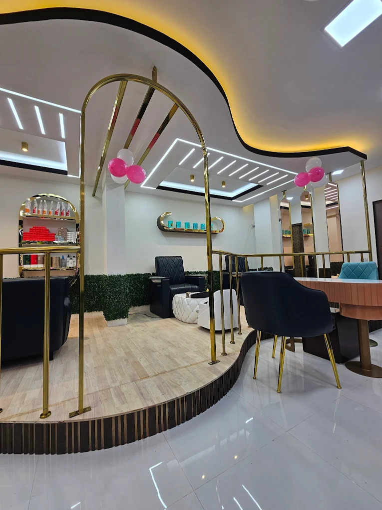 Opulent Beauty Hub Salem