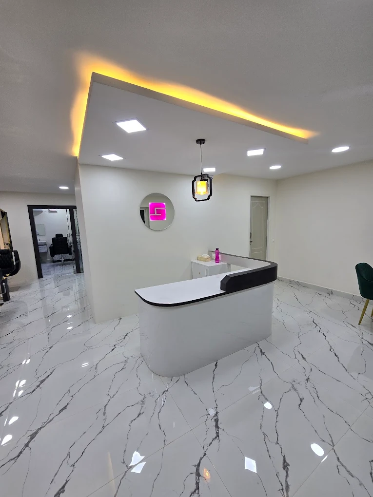 Glow Studio Trichy — Luxury Reception